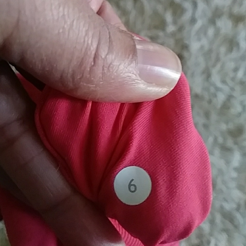Priced to sale !!Lululemon long sleeve hooded top